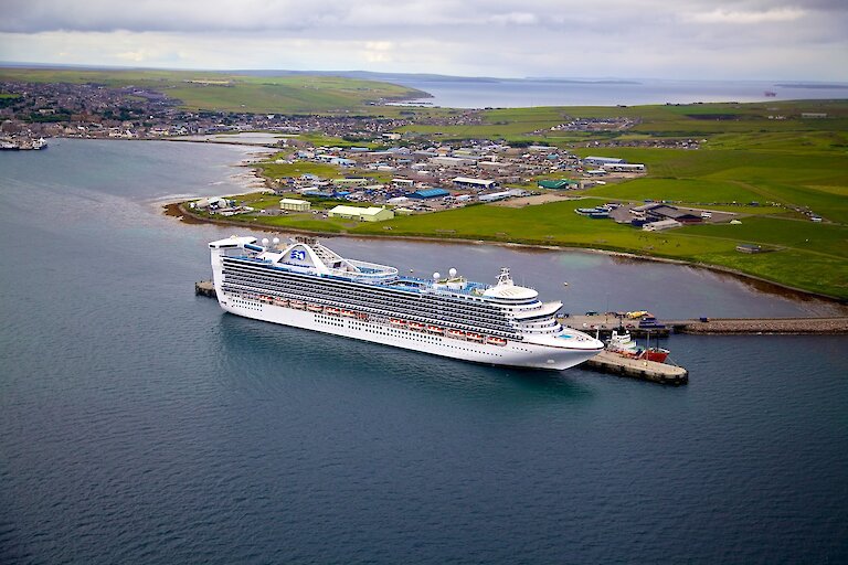 cruise liner orkney